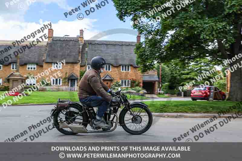 Vintage motorcycle club;eventdigitalimages;no limits trackdays;peter wileman photography;vintage motocycles;vmcc banbury run photographs